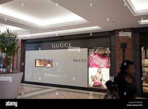 gucci the mall|gucci store waterfront.